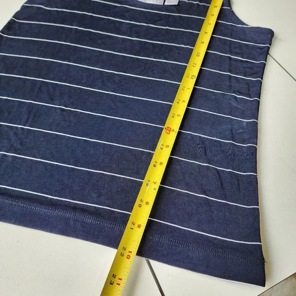 Chico's 1 Travelers Slinky Tank Top Black White Striped Knit Stretch Shirt Sz M - Picture 7 of 8